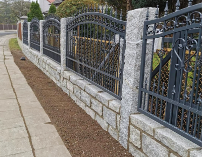 Kamień murowy, słupy granitowe (3).png