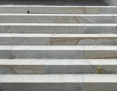 Strzelin szaro-rudy stopnie (3).png