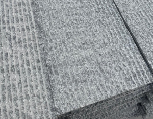 Płyta kamienna cięto-łupana szara Grey GH (30x15x3-5)