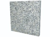 Płyta granitowa tarasowa płomieniowana jasnoszara STRZEGOM