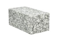 Kostka granitowa cięta płomieniowana jasnoszary STRZEGOM 2 — kopia.jpg